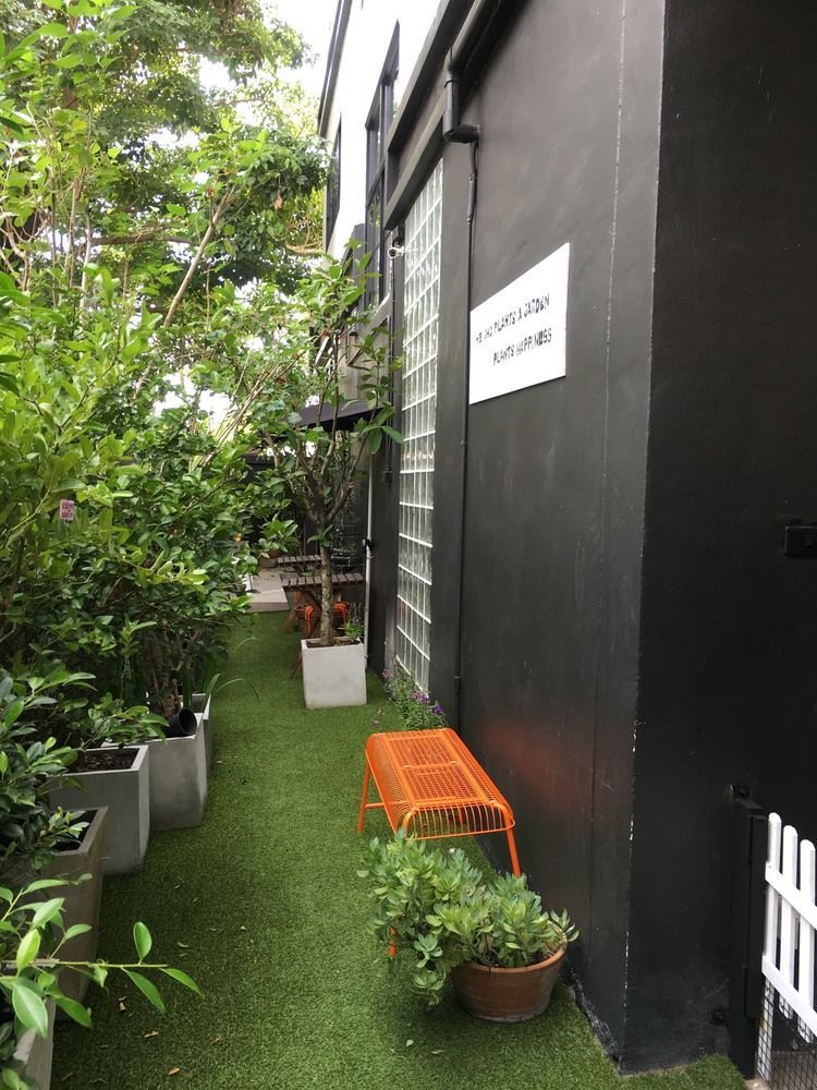 Niitra Hostel Ban Khlong Nang Li Esterno foto